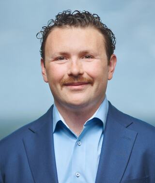 Photo of Dakota Plesa