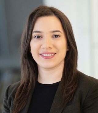 Photo of Valerie Washburn